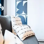 1 Bedroom - Zentral - Parkhaus - Business - Kaffee - Netflix - Smart Tv - Kueche *