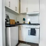 1 Bedroom - Zentral - Parkhaus - Business - Kaffee - Netflix - Smart Tv - Kueche *
