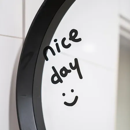 아파트 1 Bedroom - Zentral - Parkhaus - Business - Kaffee - Netflix - Smart Tv - Kueche