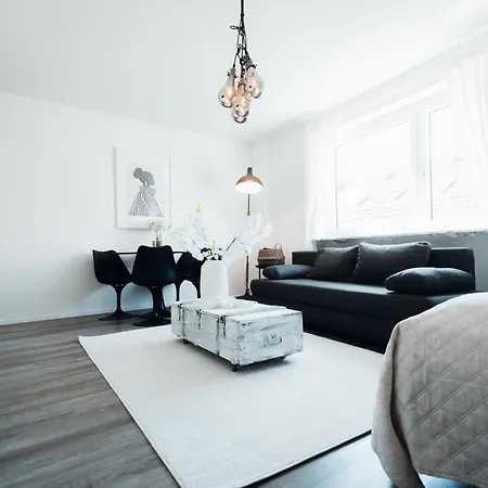 Apartment 1 Bedroom - Zentral - Parkhaus - Business - Kaffee - Netflix - Smart Tv - Kueche