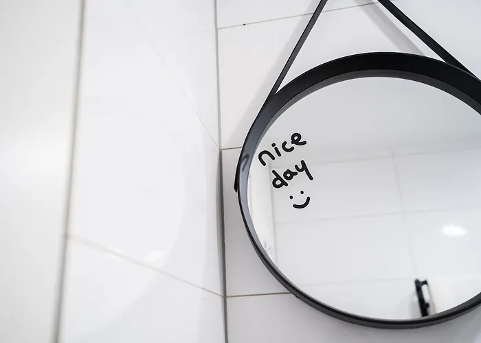 1 Bedroom - Zentral - Parkhaus - Business - Kaffee - Netflix - Smart Tv - Kueche Apartament