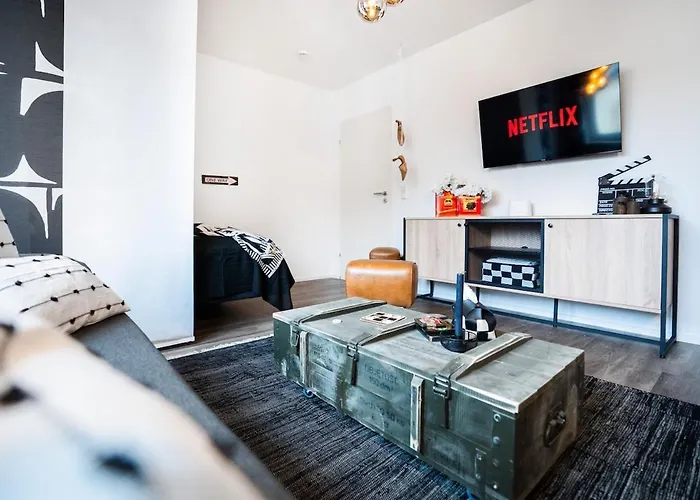 1 Bedroom - Zentral - Parkhaus - Business - Kaffee - Netflix - Smart Tv - Kueche Wiesbaden